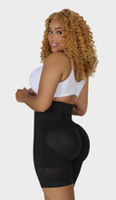 Load image into Gallery viewer, HOURGLASS SHORTS M728