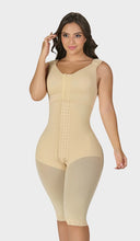 Load image into Gallery viewer, HOURGLASS KNEE LENGTH FAJA WITH BRA M470