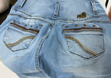 Load image into Gallery viewer, Jeans Colombiano M0701