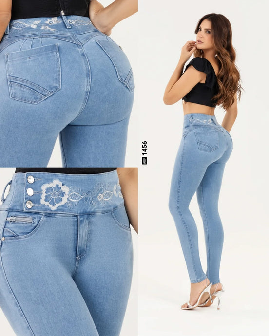 Jeans Colombiano Levantacola Clasico RefCA1456